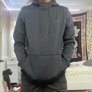 UNDER ARMOR hoodie